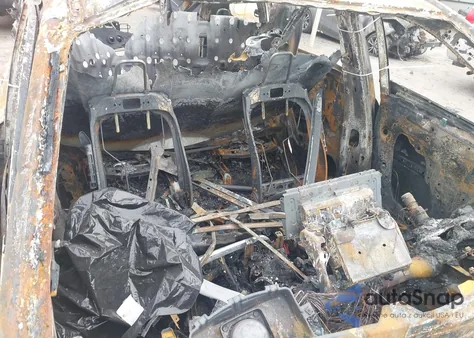 2022 Toyota Highlander Platinum z USA, uszkodzony, nr VIN 5TDFZRBH7NS190553